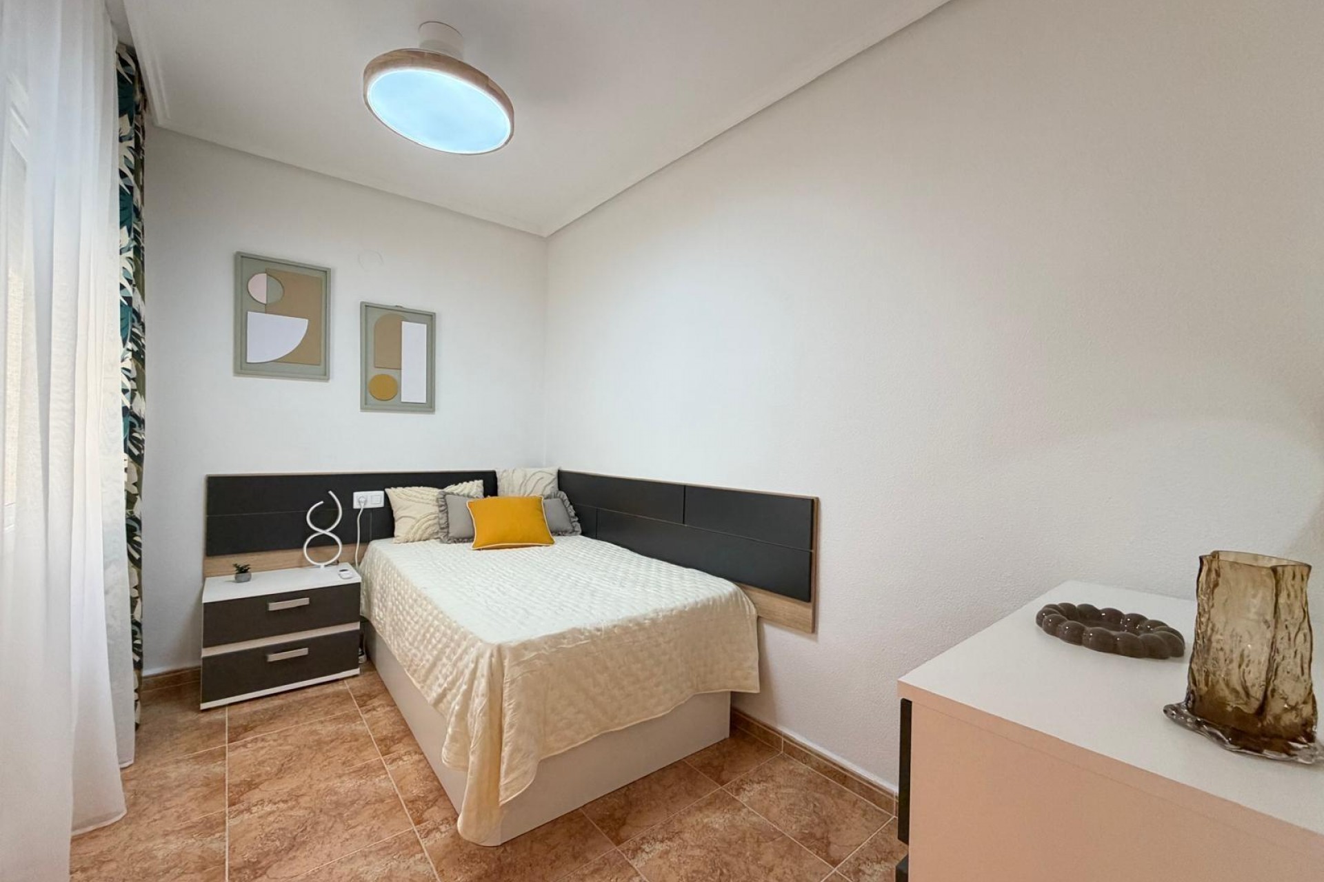 Återförsäljning - Apartment -
Torrevieja - PARQUE DE LAS NACIONES