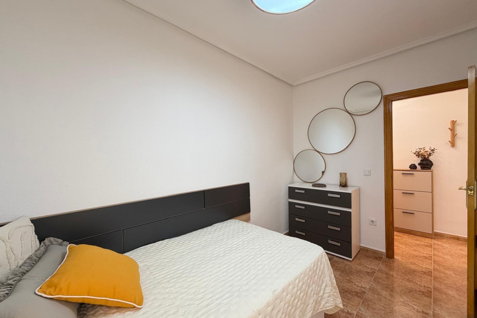 Återförsäljning - Apartment -
Torrevieja - PARQUE DE LAS NACIONES