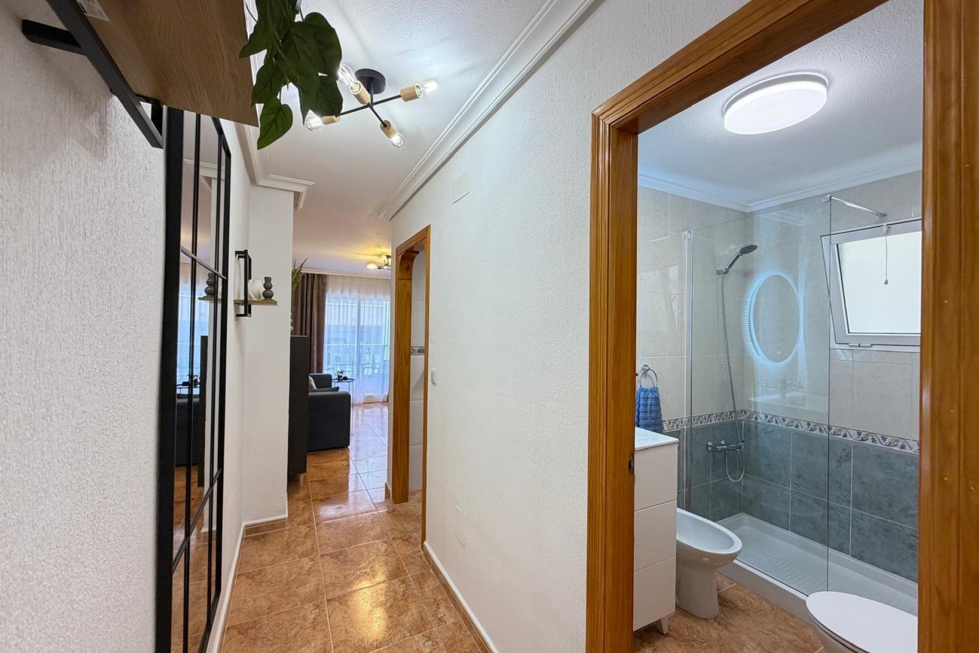 Återförsäljning - Apartment -
Torrevieja - PARQUE DE LAS NACIONES