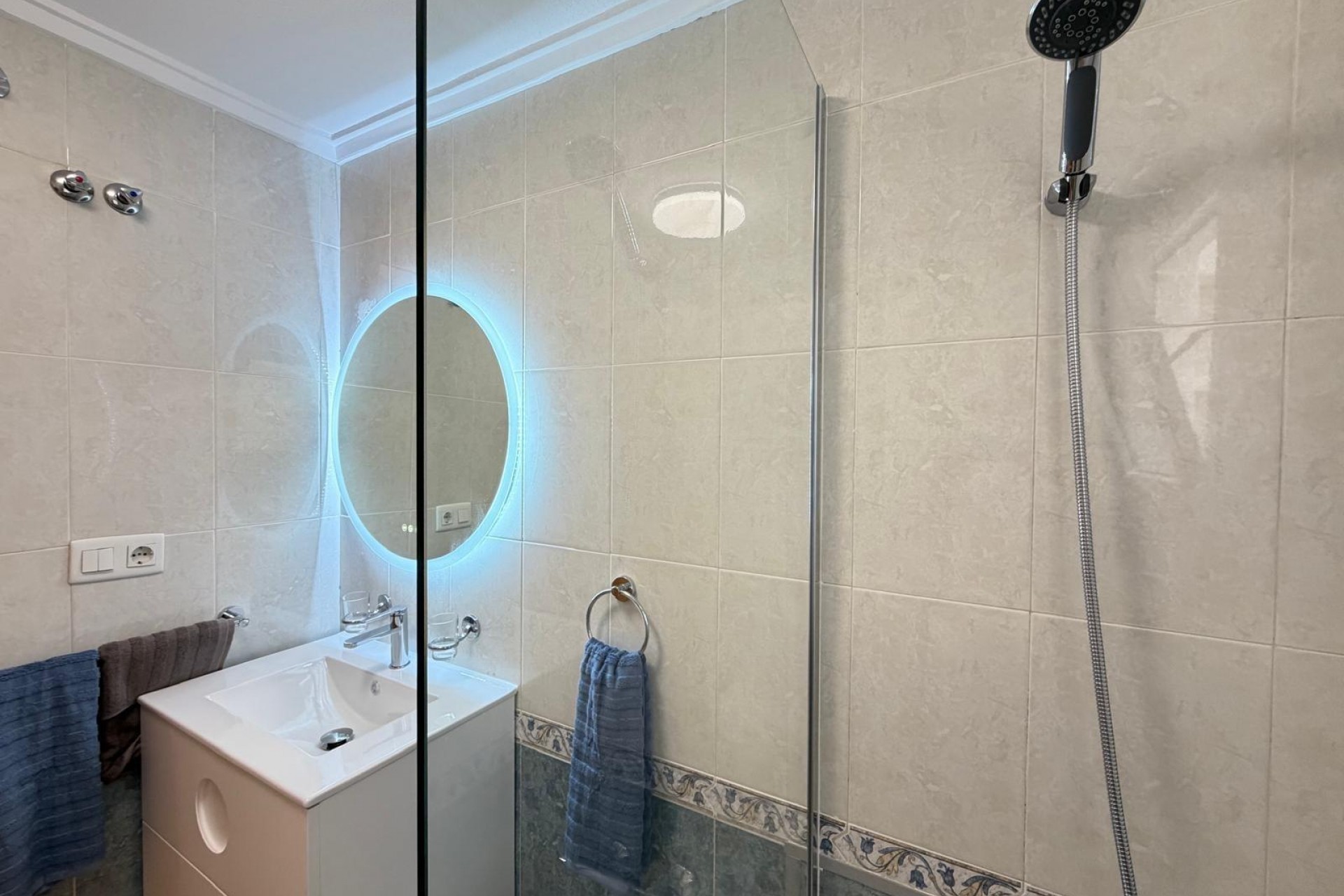 Återförsäljning - Apartment -
Torrevieja - PARQUE DE LAS NACIONES