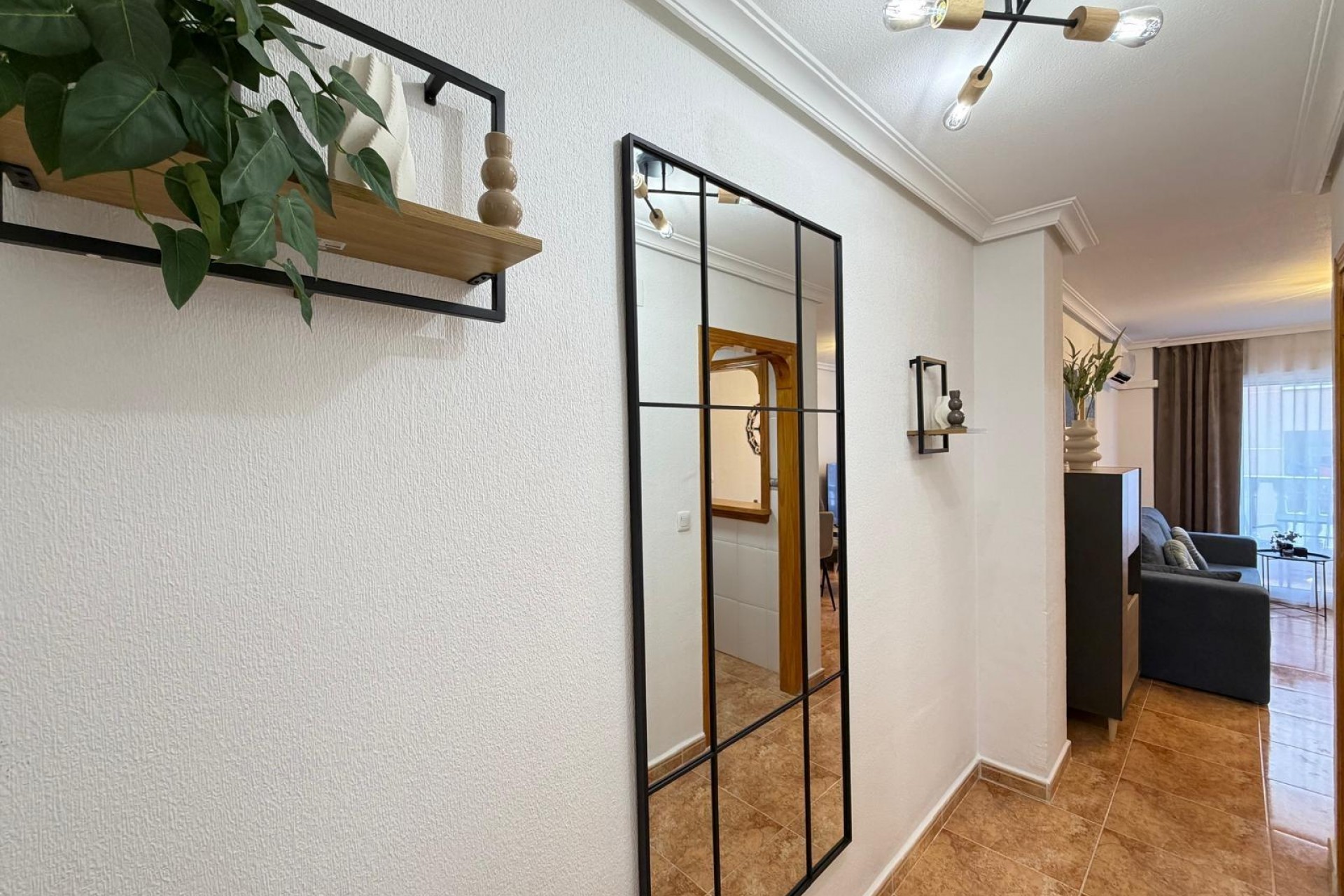 Återförsäljning - Apartment -
Torrevieja - PARQUE DE LAS NACIONES