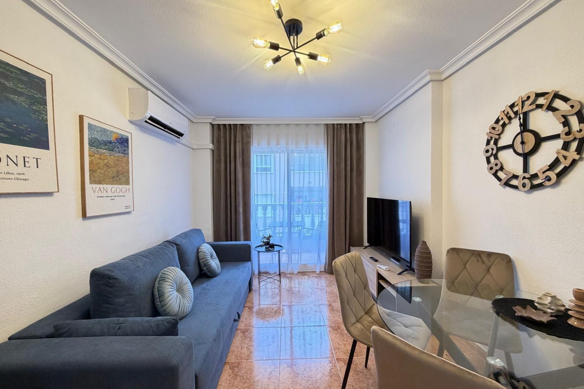 Återförsäljning - Apartment -
Torrevieja - PARQUE DE LAS NACIONES