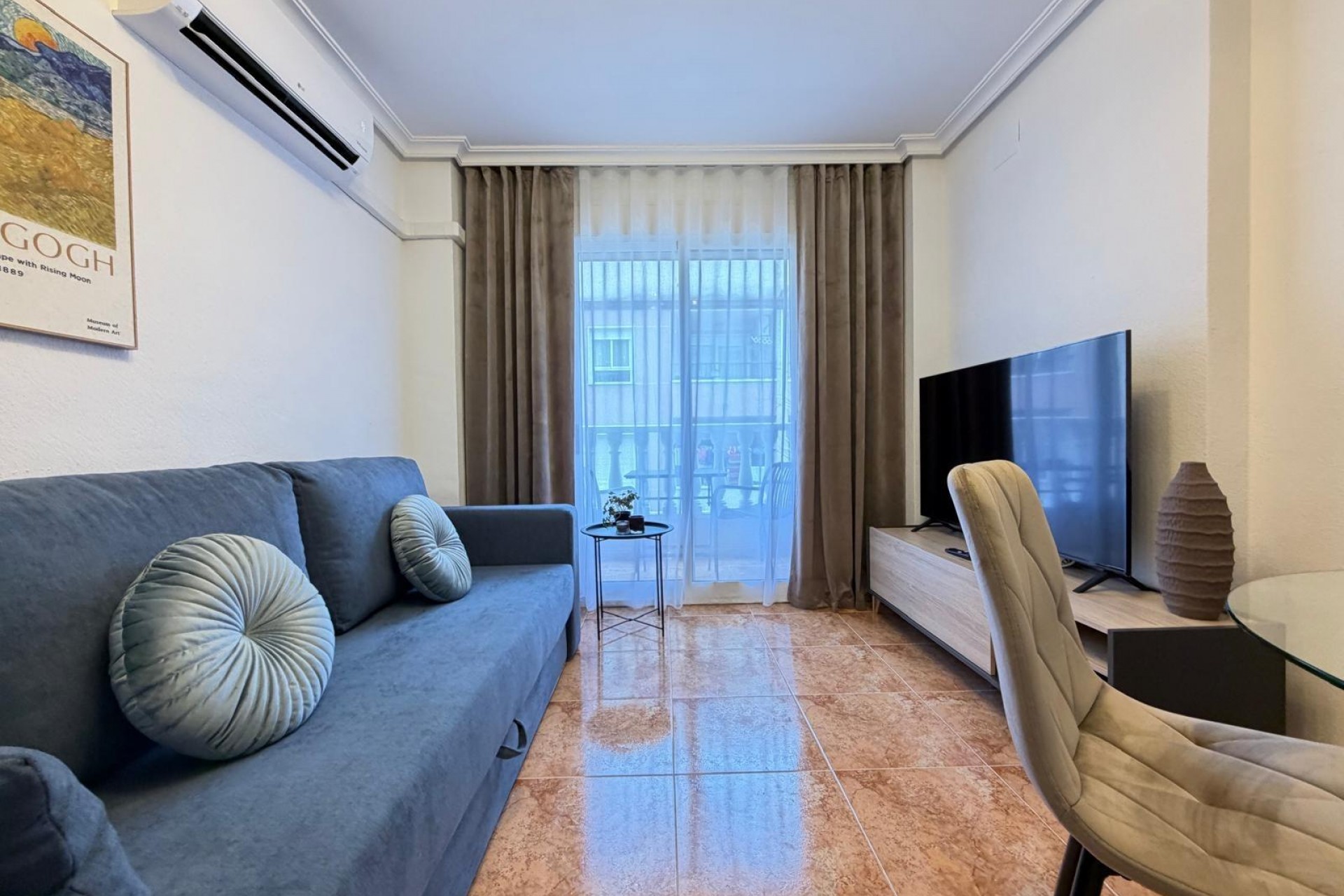 Återförsäljning - Apartment -
Torrevieja - PARQUE DE LAS NACIONES