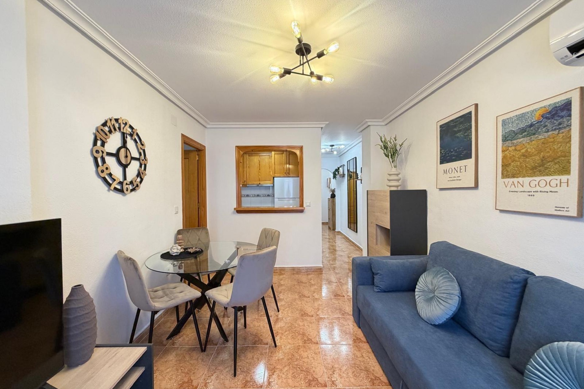 Återförsäljning - Apartment -
Torrevieja - PARQUE DE LAS NACIONES