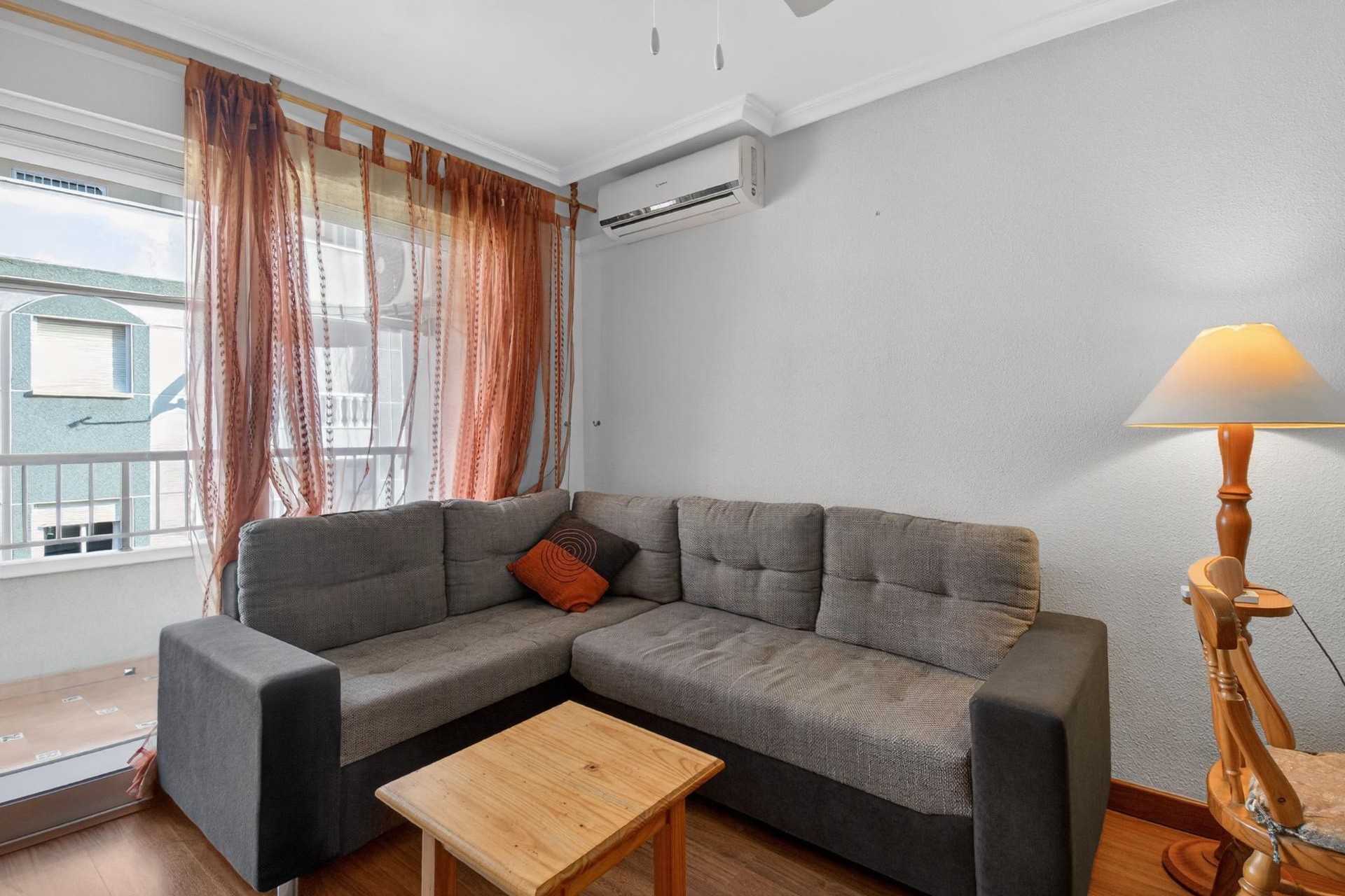 Återförsäljning - Apartment -
Torrevieja - PARQUE DE LAS NACIONES