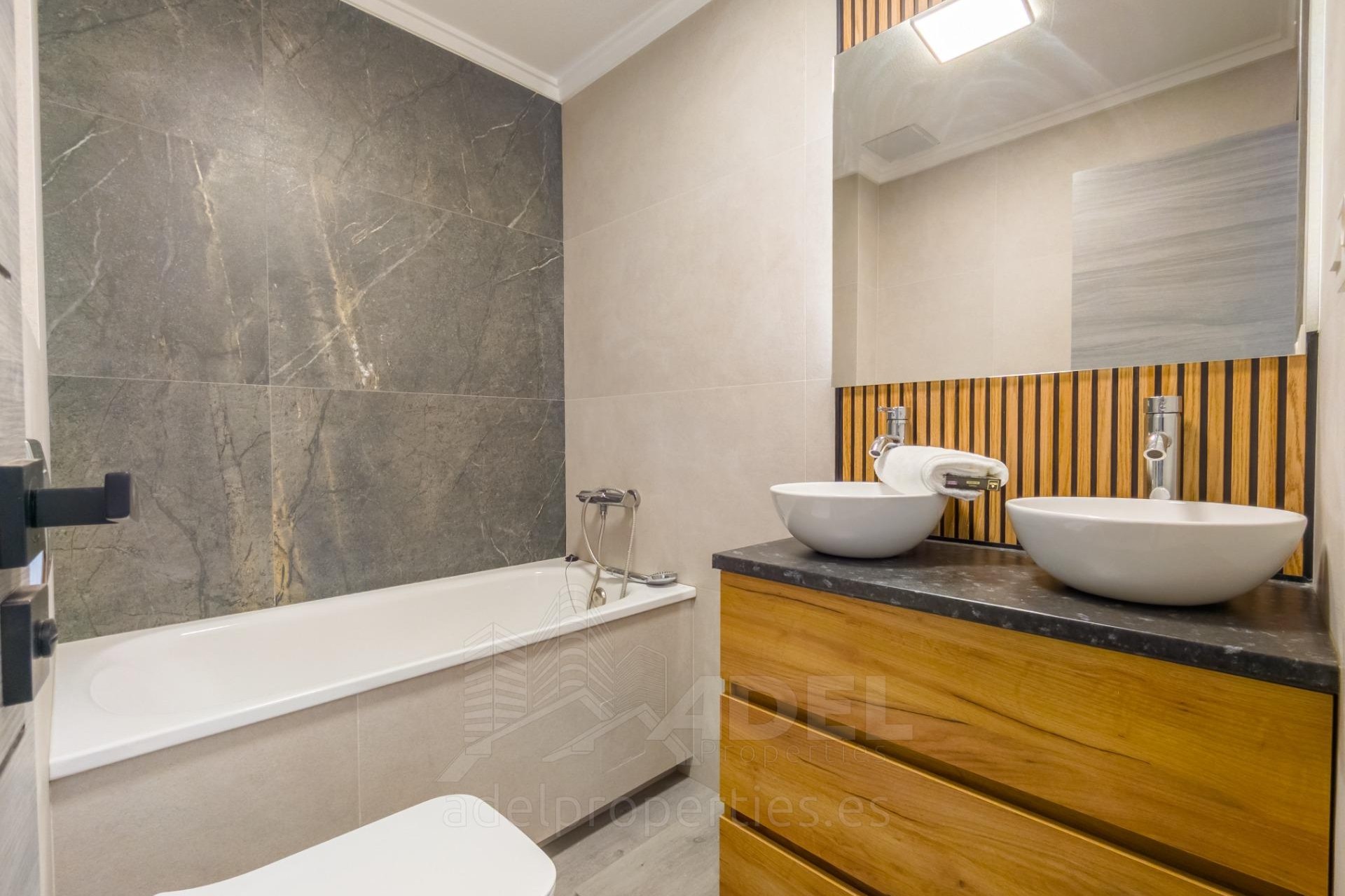 Återförsäljning - Apartment -
Torrevieja - PARQUE DE LAS NACIONES