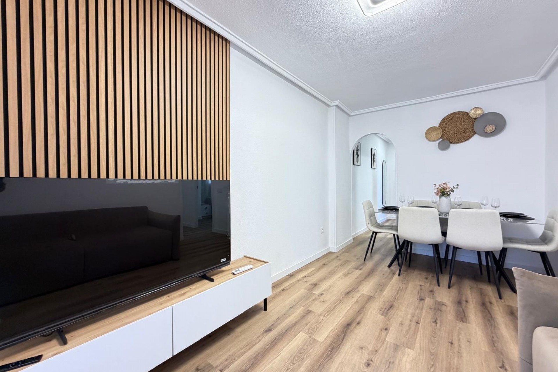 Återförsäljning - Apartment -
Torrevieja - PARQUE DE LAS NACIONES