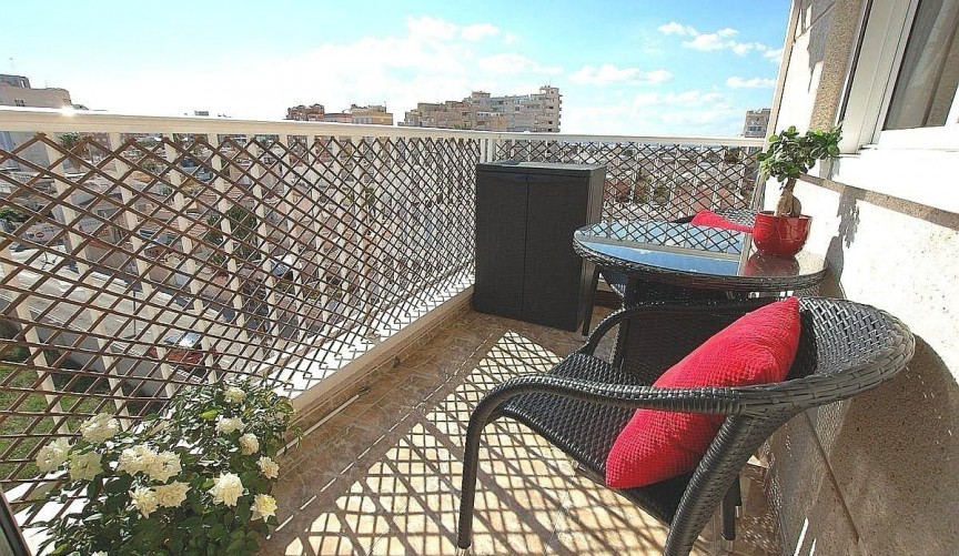 Återförsäljning - Apartment -
Torrevieja - Parque Las Naciones