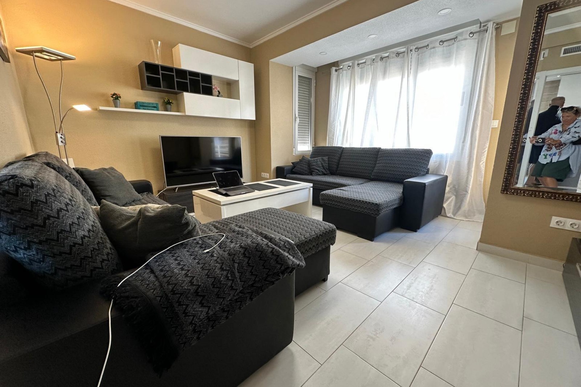 Återförsäljning - Apartment -
Torrevieja - Paseo Maritimo