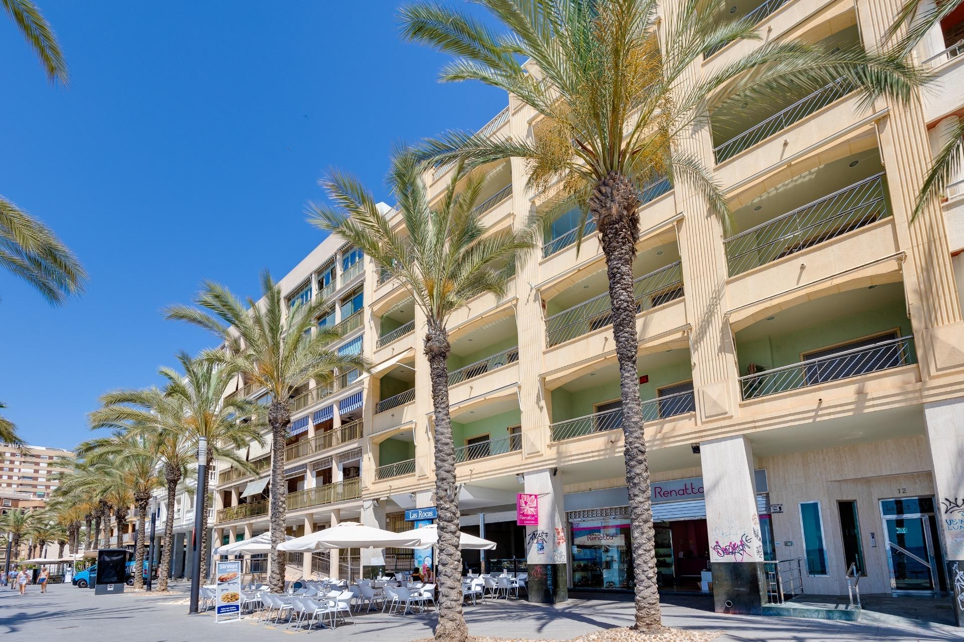 Återförsäljning - Apartment -
Torrevieja - Paseo Maritimo