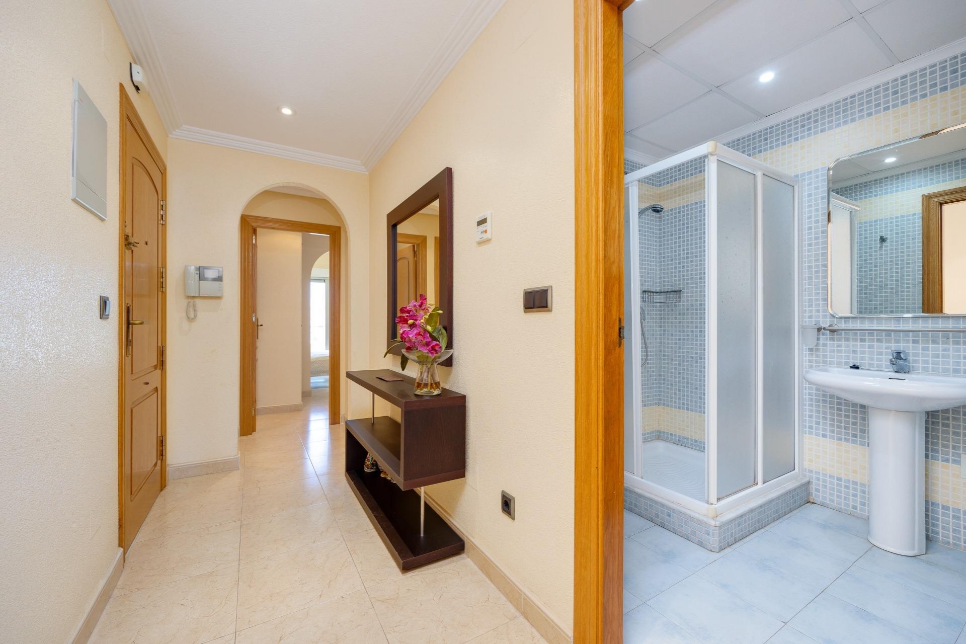 Återförsäljning - Apartment -
Torrevieja - Paseo Maritimo