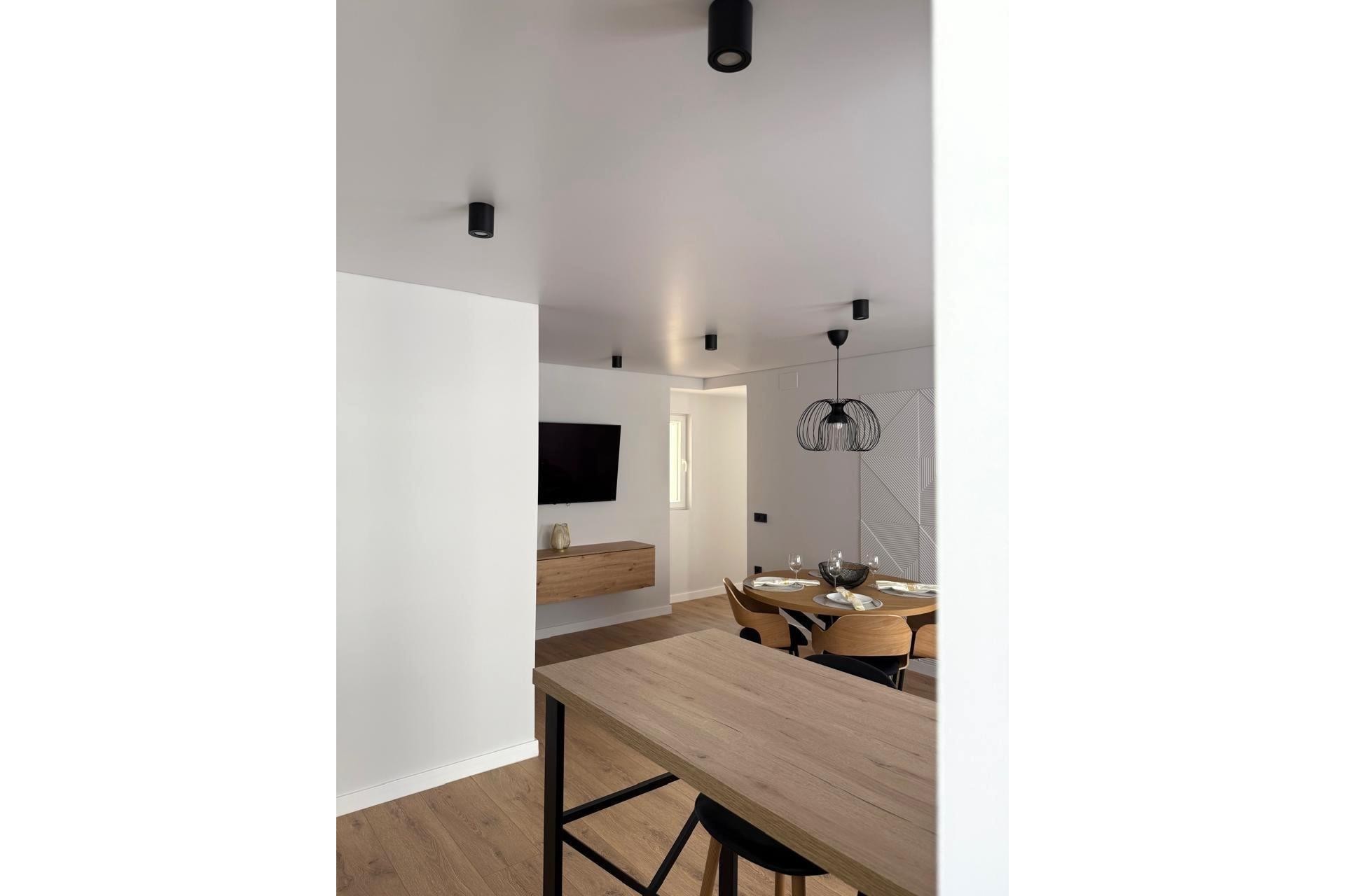 Återförsäljning - Apartment -
Torrevieja - Paseo Maritimo