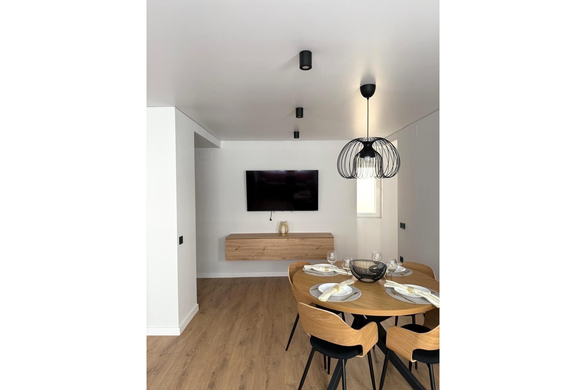 Återförsäljning - Apartment -
Torrevieja - Paseo Maritimo