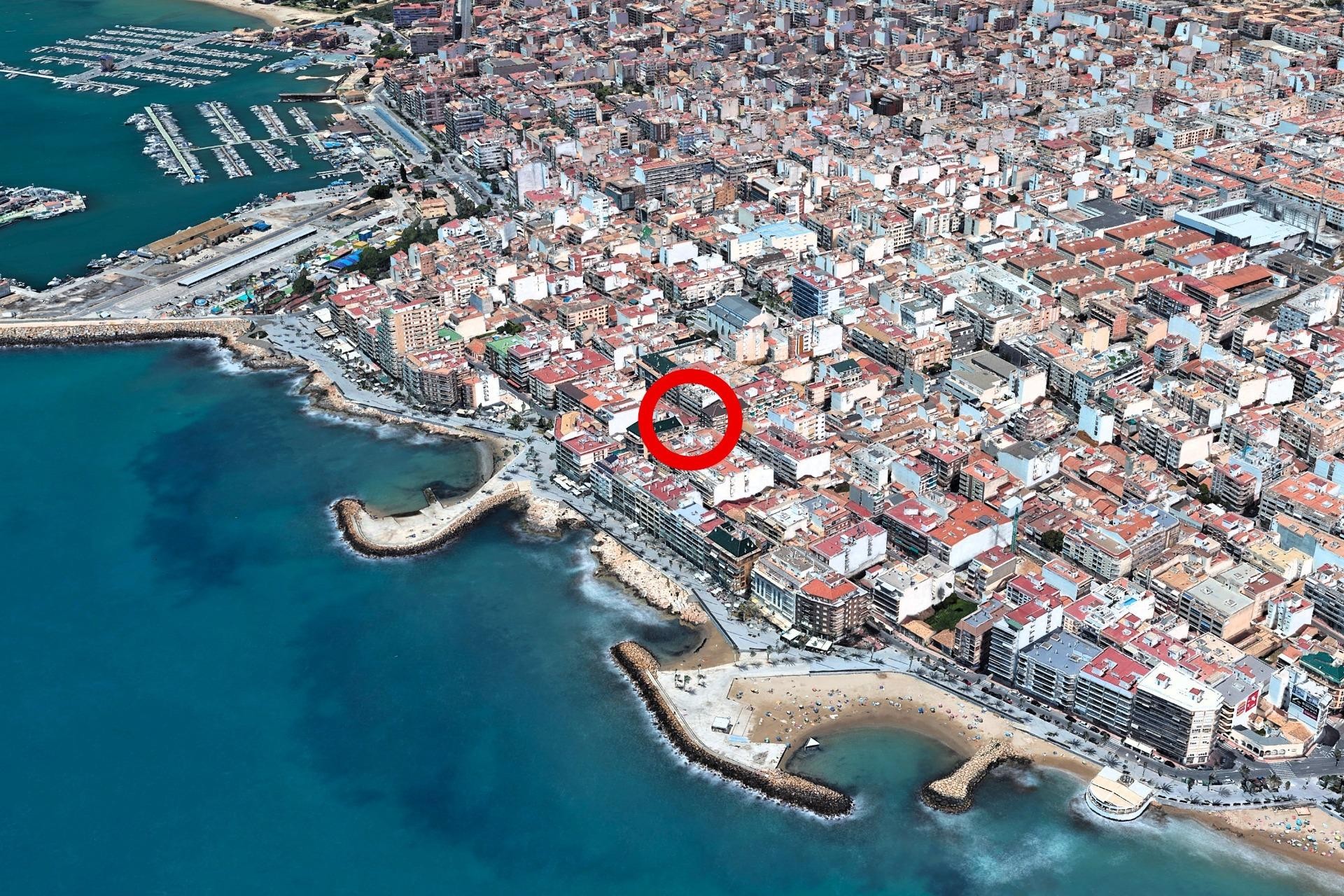 Återförsäljning - Apartment -
Torrevieja - Paseo Maritimo