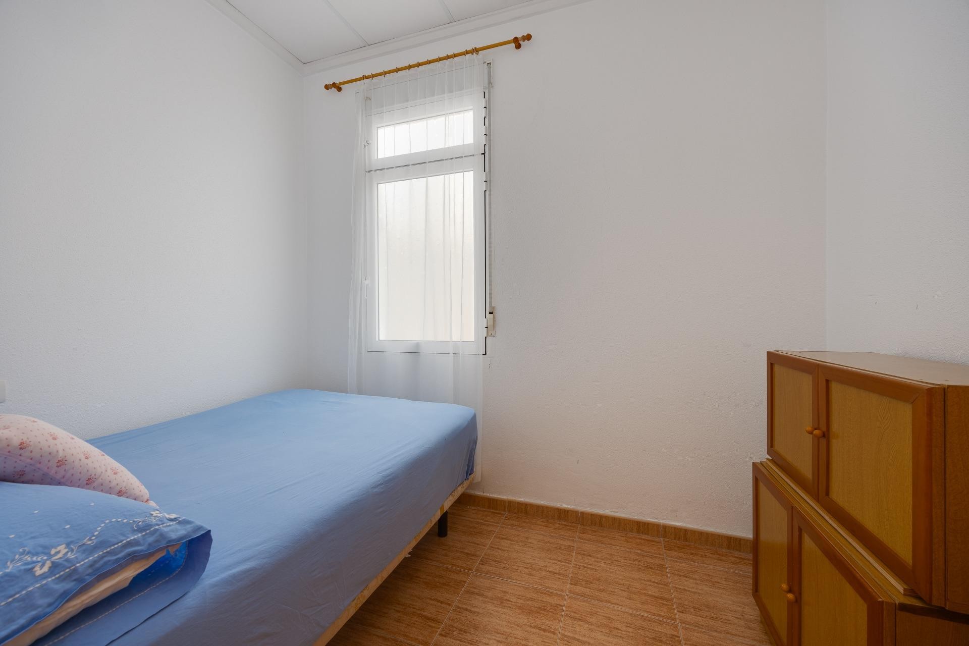 Återförsäljning - Apartment -
Torrevieja - Paseo Maritimo