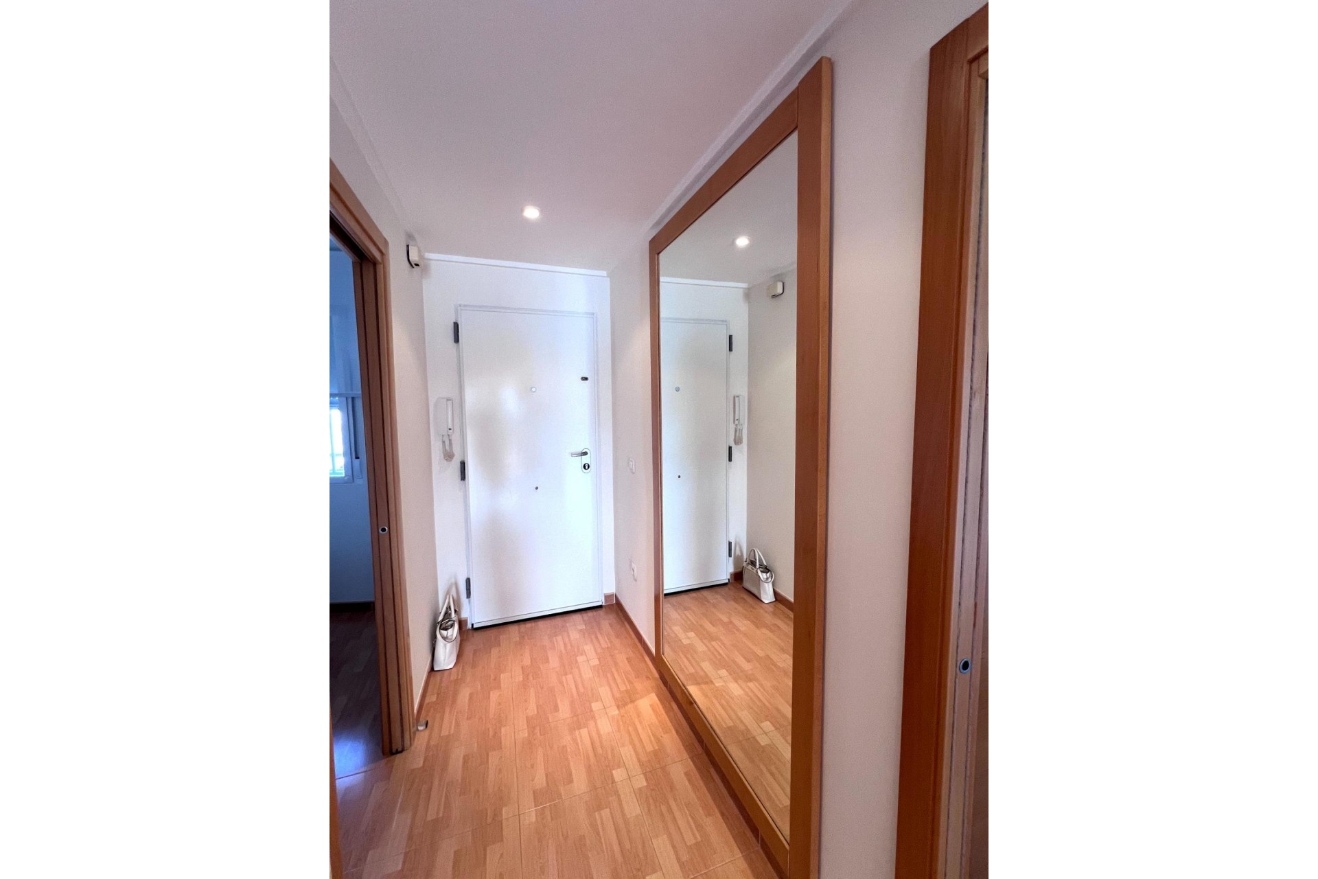 Återförsäljning - Apartment -
Torrevieja - Playa de los Locos