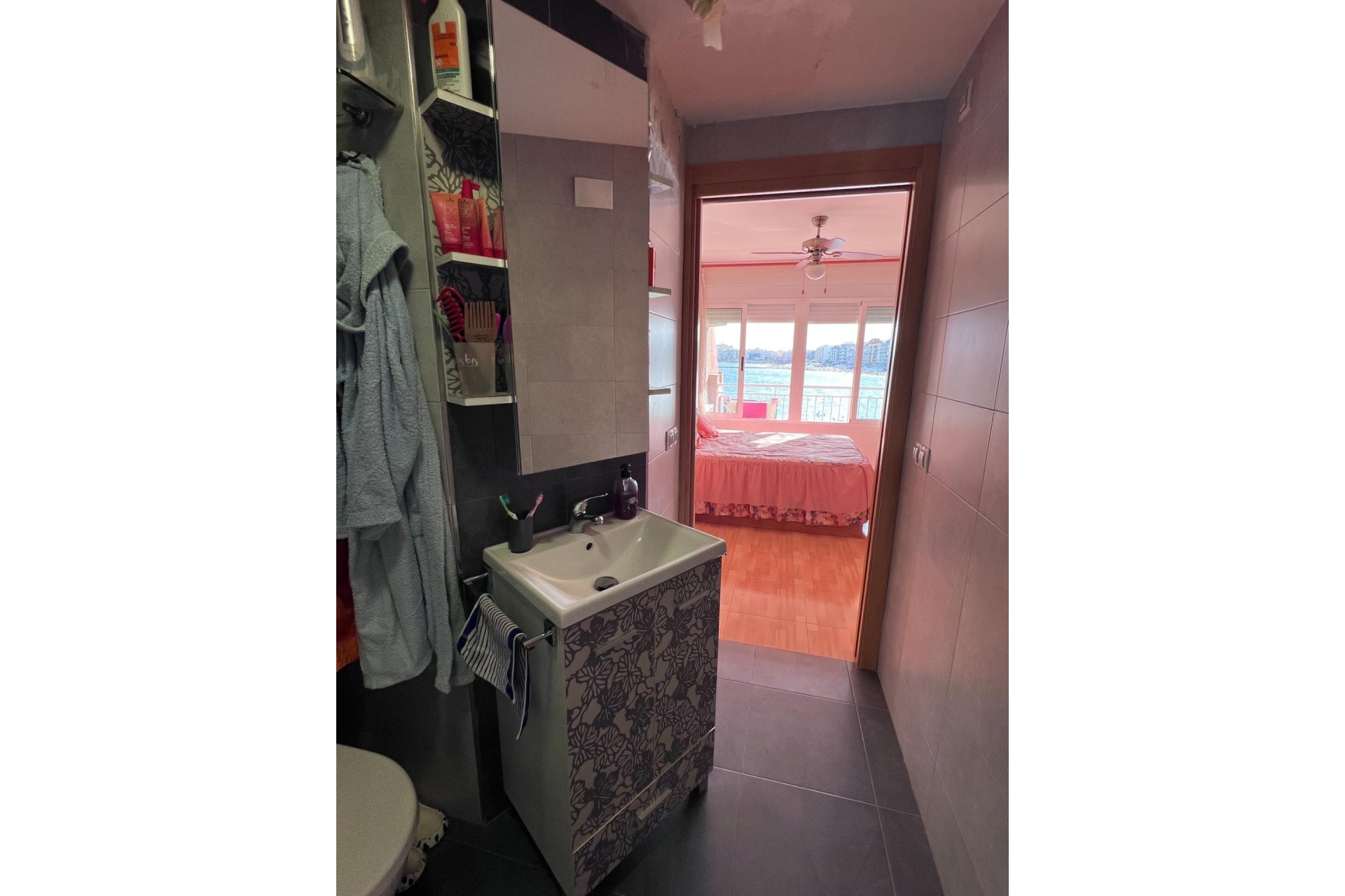 Återförsäljning - Apartment -
Torrevieja - Playa de los Locos