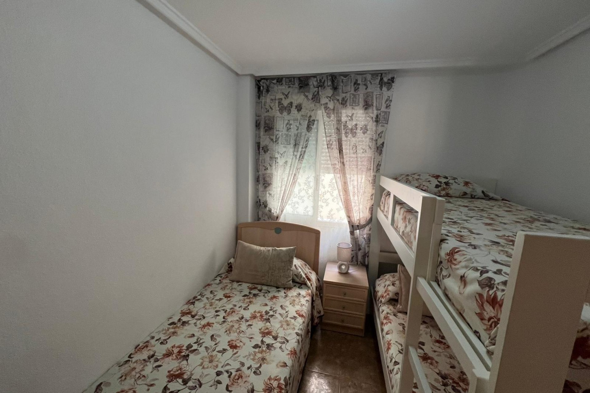 Återförsäljning - Apartment -
Torrevieja - Playa de los Locos