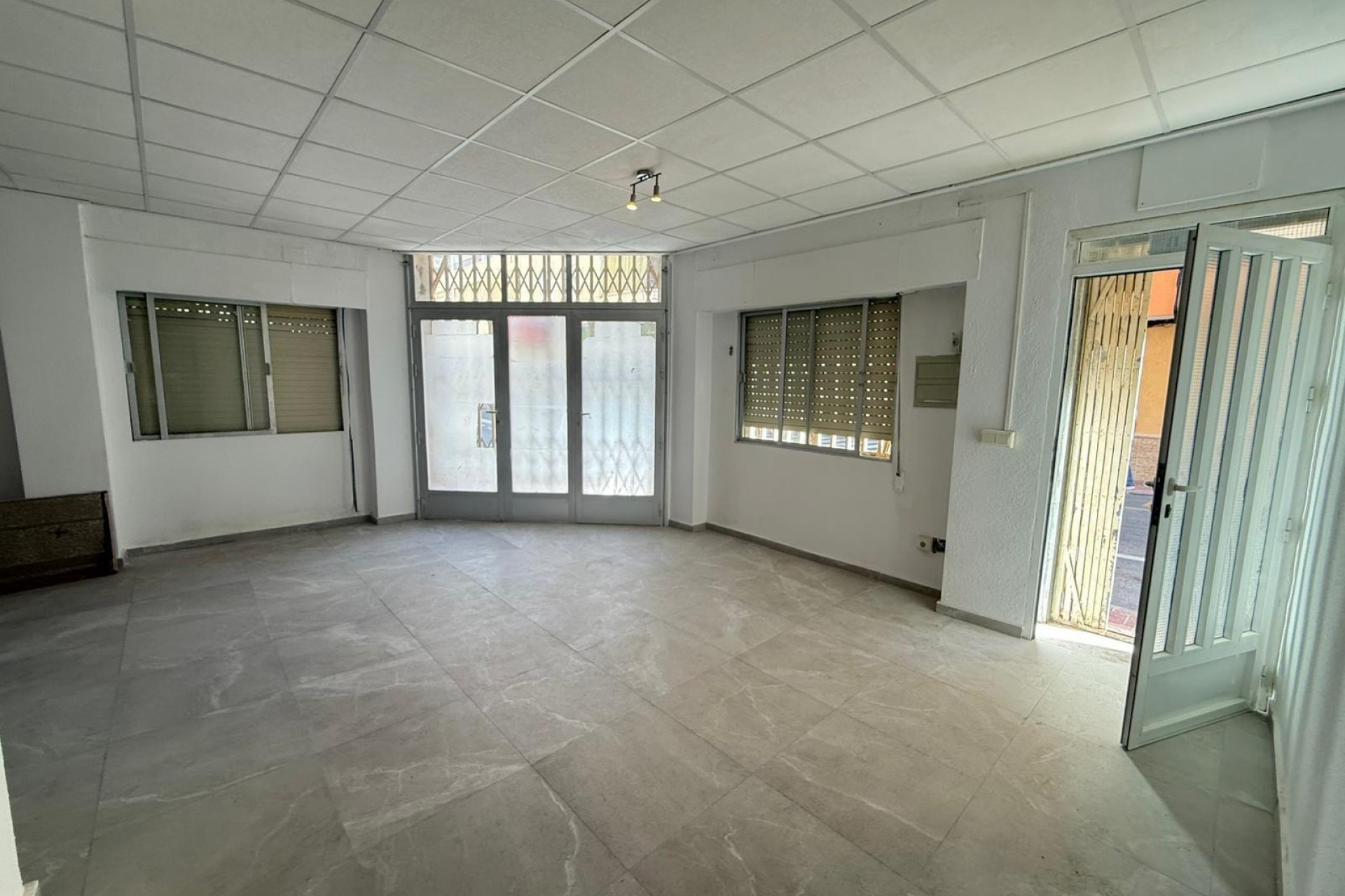 Återförsäljning - Apartment -
Torrevieja - Playa de los Locos