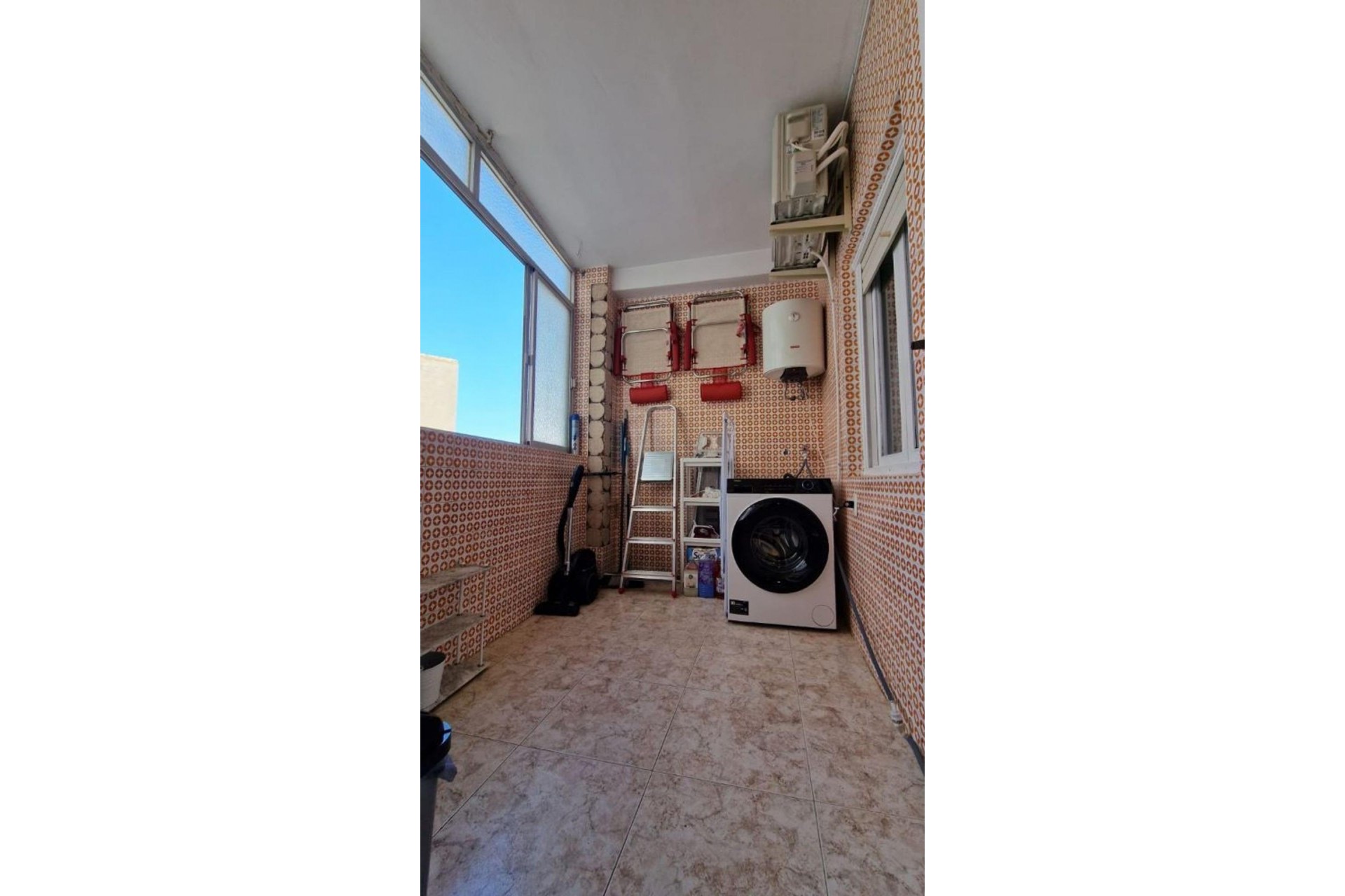 Återförsäljning - Apartment -
Torrevieja - Playa de los Locos