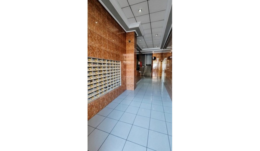 Återförsäljning - Apartment -
Torrevieja - Playa de los Locos