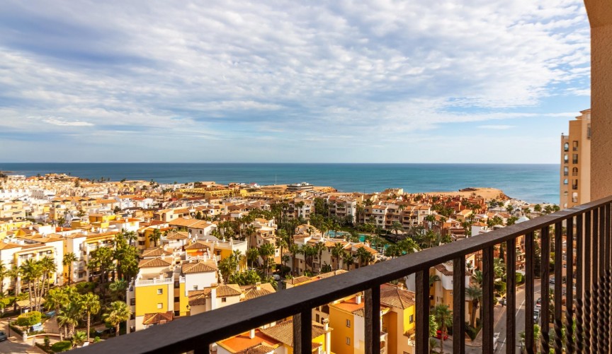 Återförsäljning - Apartment -
Torrevieja - Playa de los Locos