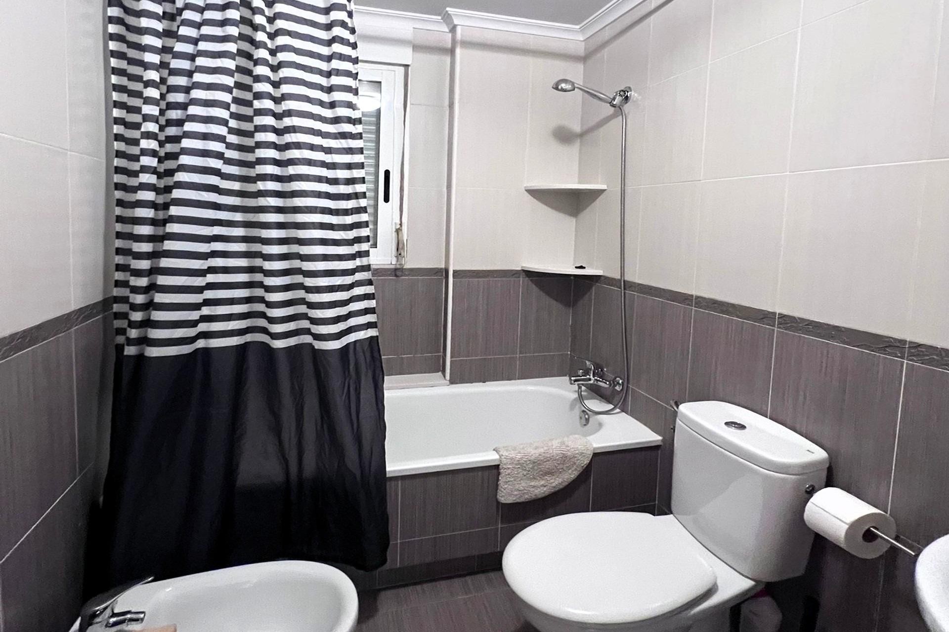 Återförsäljning - Apartment -
Torrevieja - Playa de los Locos