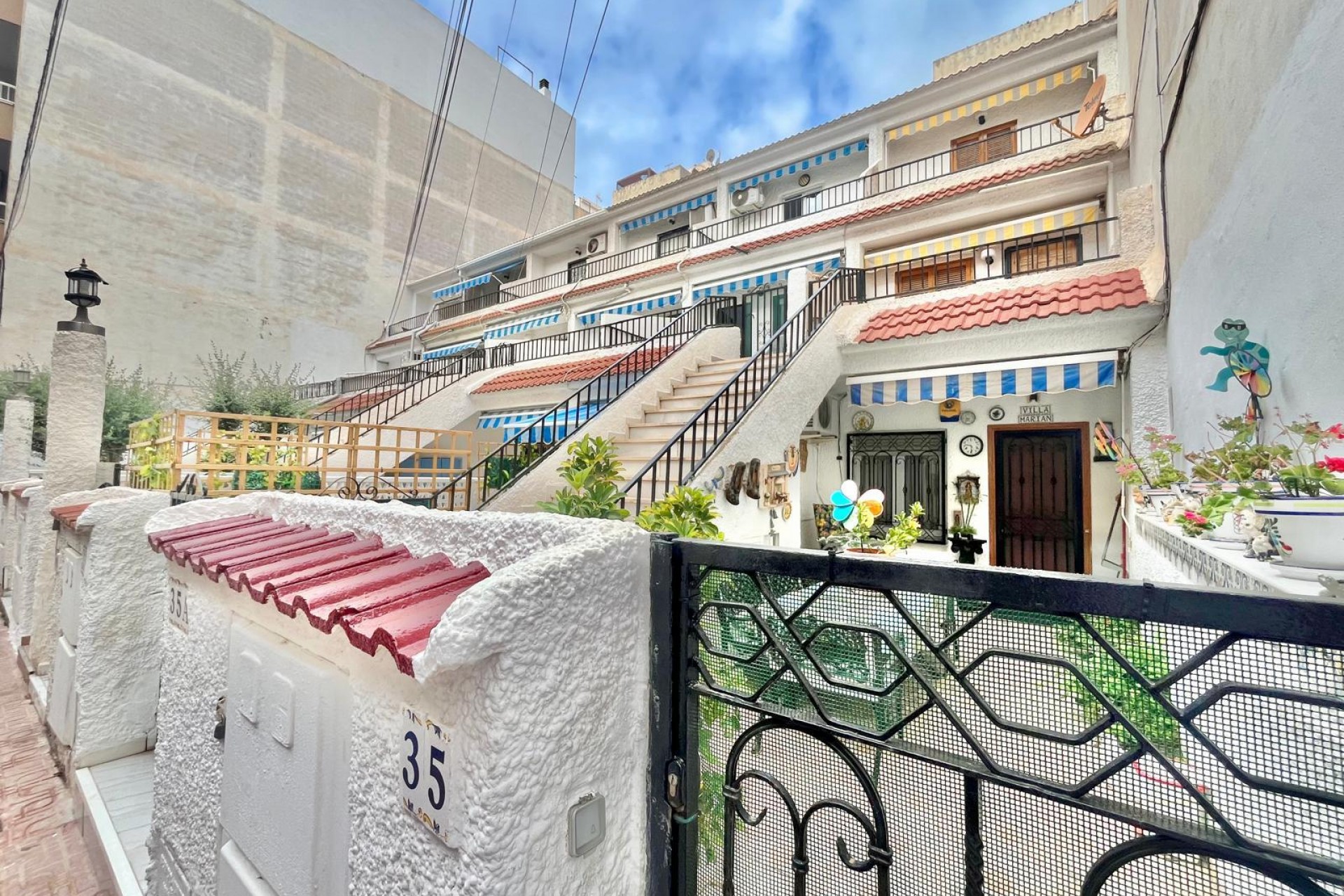 Återförsäljning - Apartment -
Torrevieja - Playa de los Locos