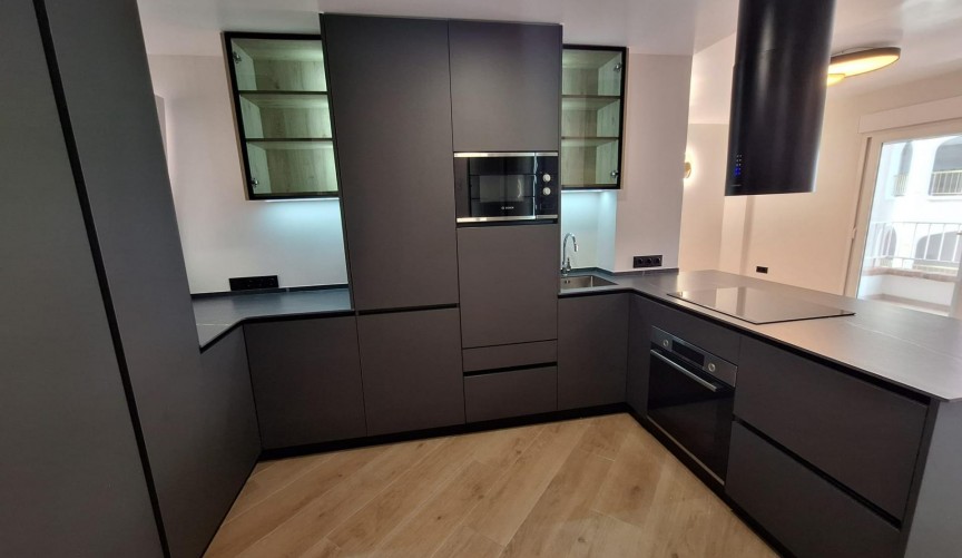 Återförsäljning - Apartment -
Torrevieja - Playa de los Locos