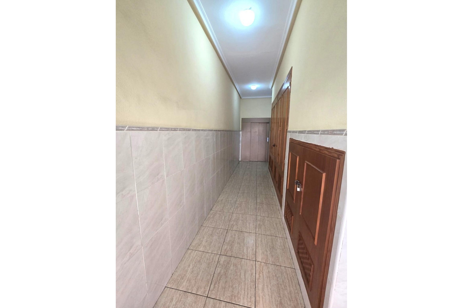 Återförsäljning - Apartment -
Torrevieja - Playa de los Locos