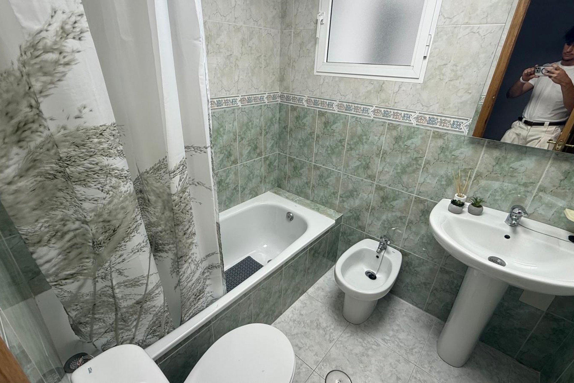 Återförsäljning - Apartment -
Torrevieja - Playa de los Locos