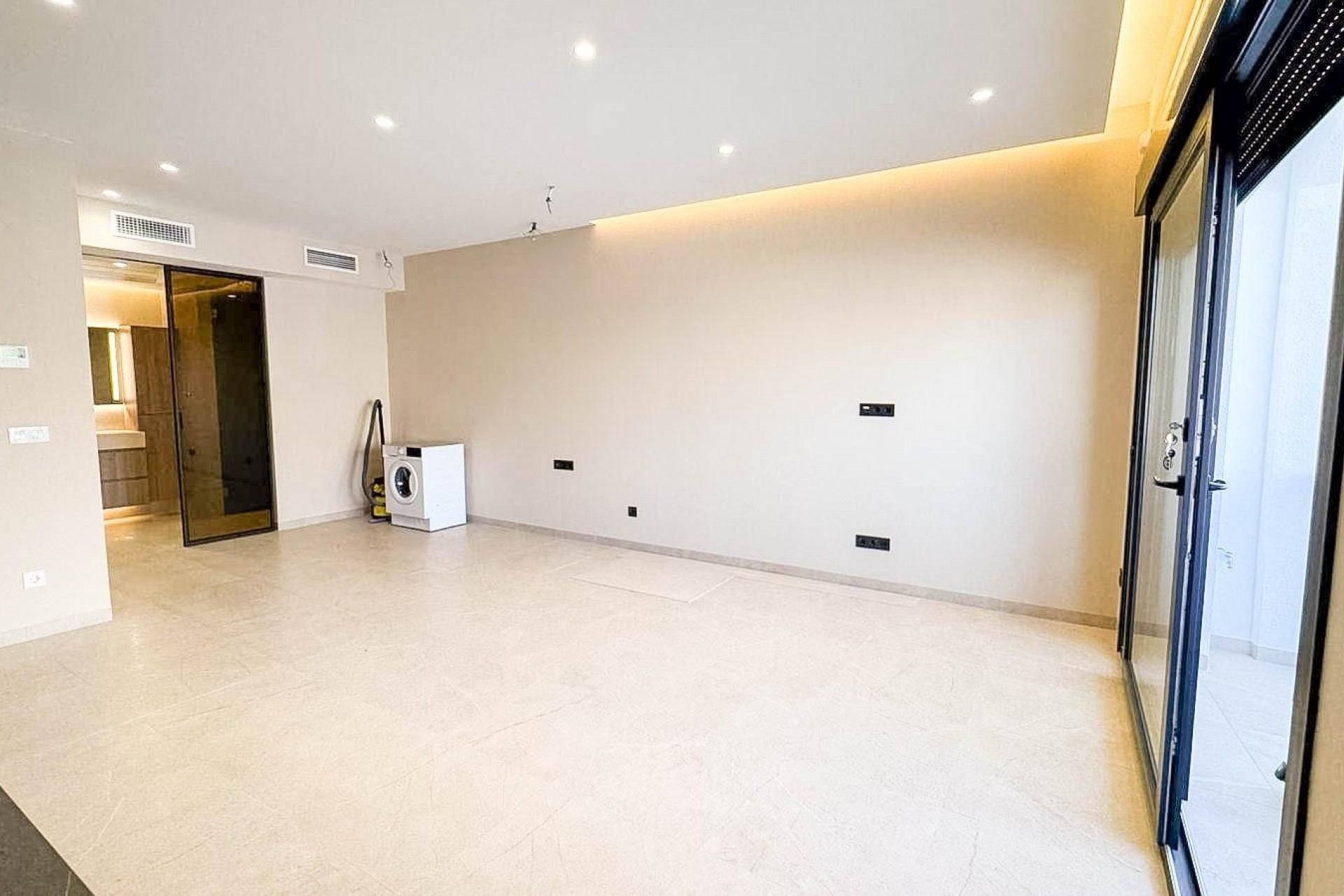 Återförsäljning - Apartment -
Torrevieja - Playa de los Locos