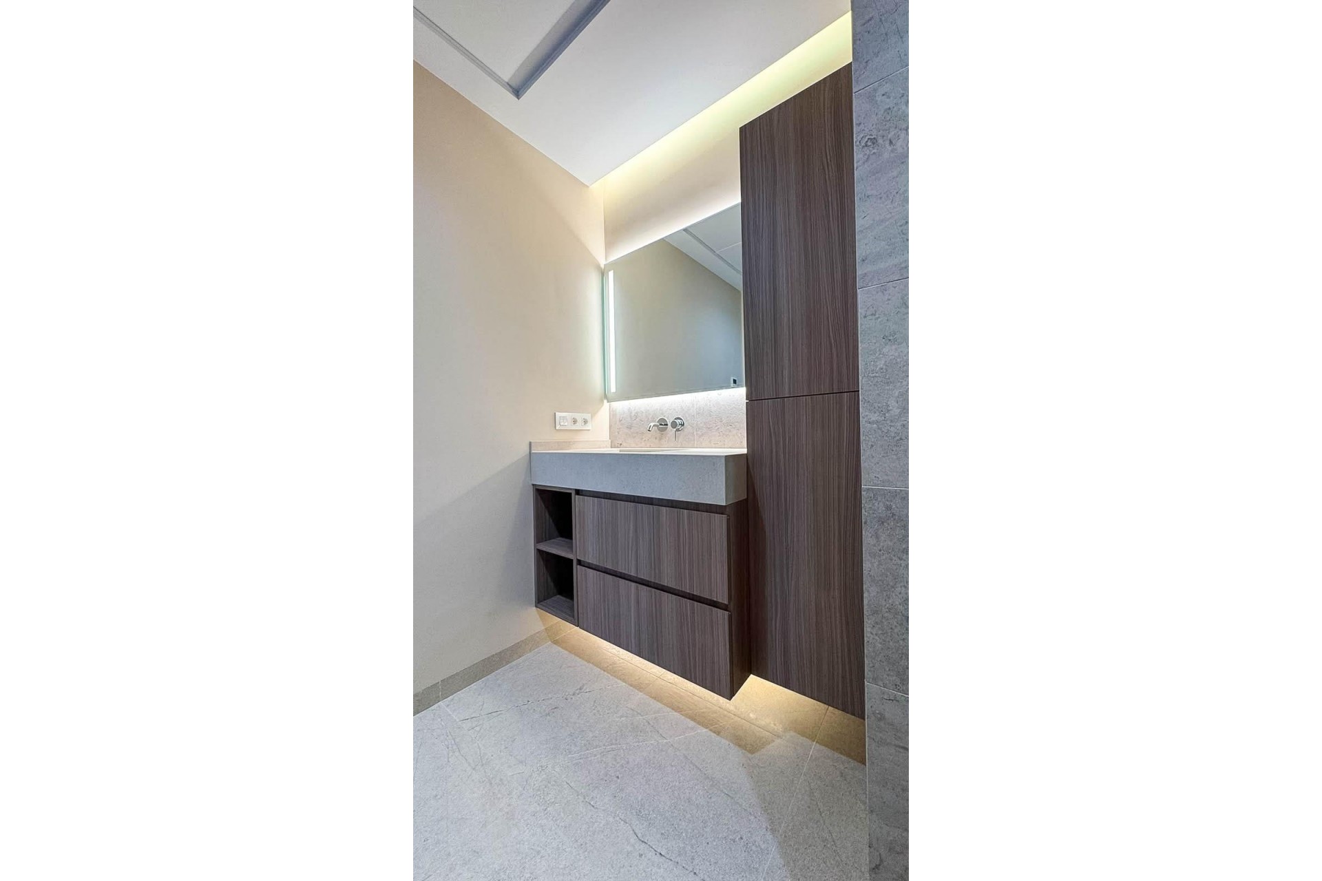 Återförsäljning - Apartment -
Torrevieja - Playa de los Locos