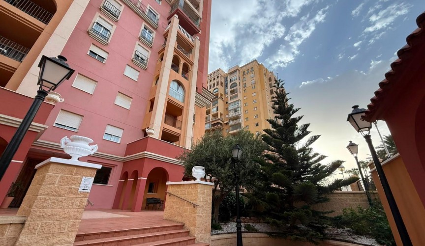 Återförsäljning - Apartment -
Torrevieja - Playa de los Locos