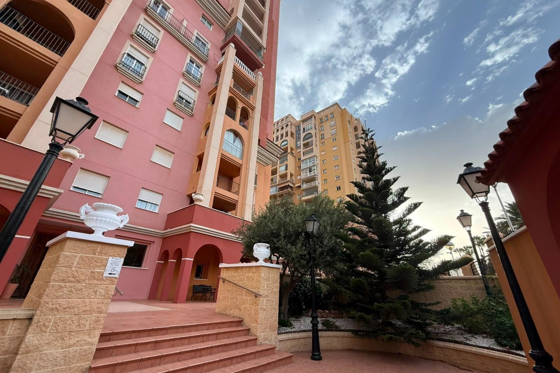 Återförsäljning - Apartment -
Torrevieja - Playa de los Locos
