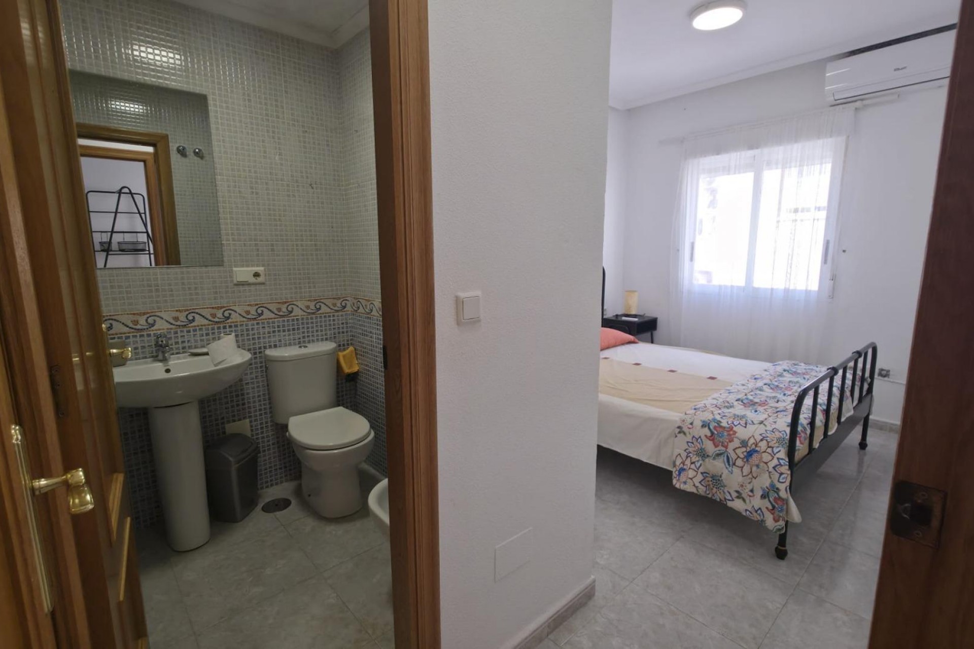 Återförsäljning - Apartment -
Torrevieja - Playa de los Locos