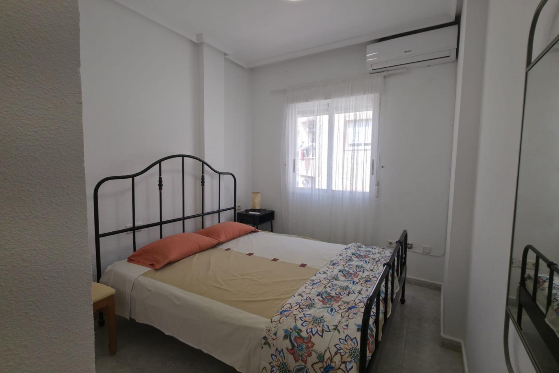 Återförsäljning - Apartment -
Torrevieja - Playa de los Locos