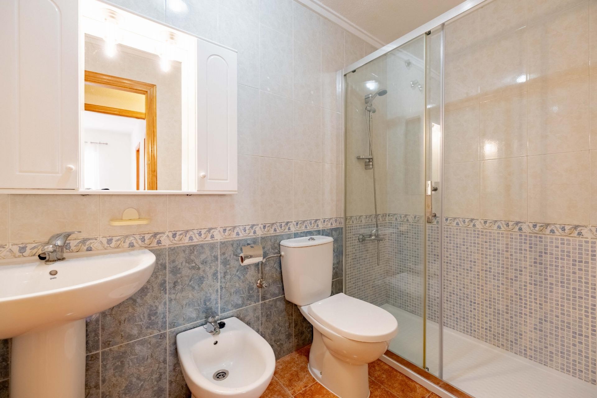 Återförsäljning - Apartment -
Torrevieja - Playa de los Locos