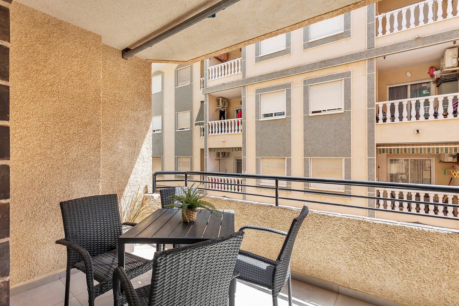 Återförsäljning - Apartment -
Torrevieja - Playa de los Locos