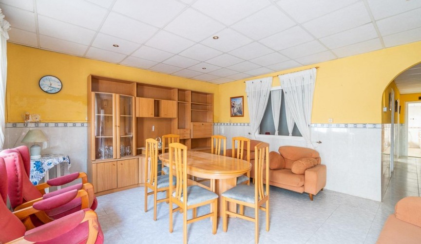 Återförsäljning - Apartment -
Torrevieja - Playa De Los Naufragos