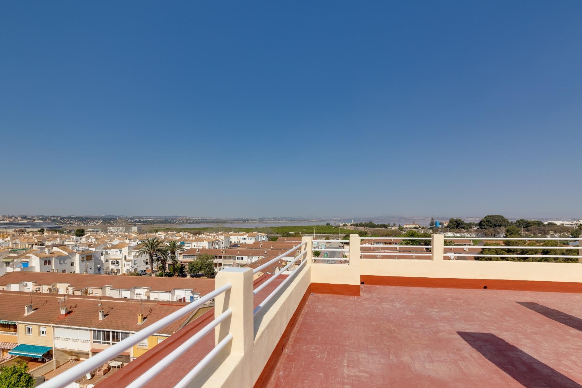 Återförsäljning - Apartment -
Torrevieja - Playa De Los Naufragos