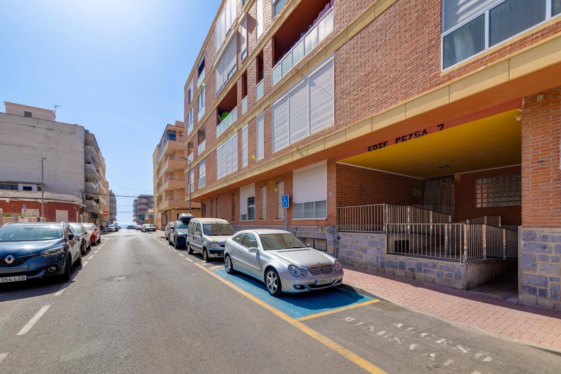 Återförsäljning - Apartment -
Torrevieja - Playa De Los Naufragos