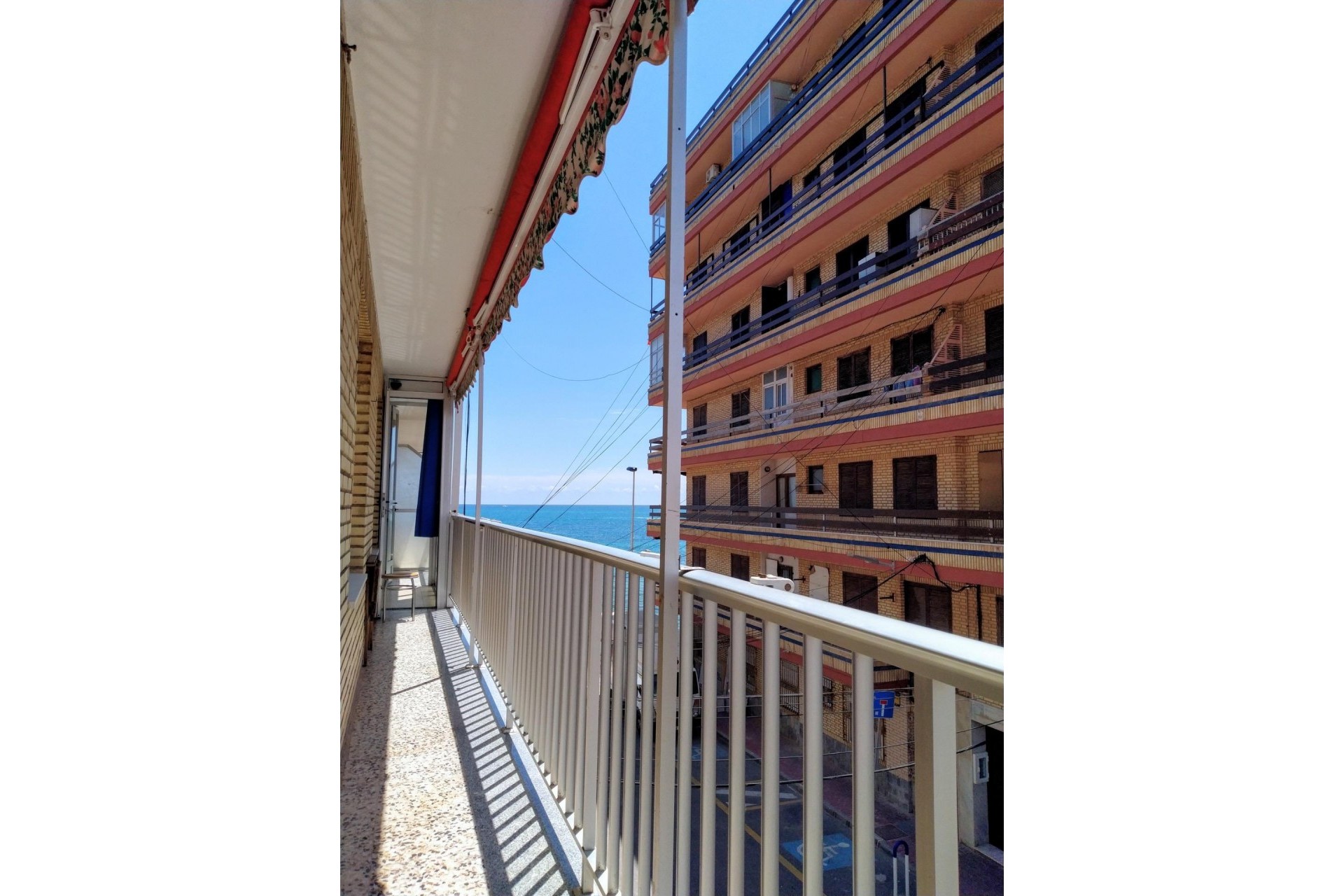 Återförsäljning - Apartment -
Torrevieja - Playa De Los Naufragos