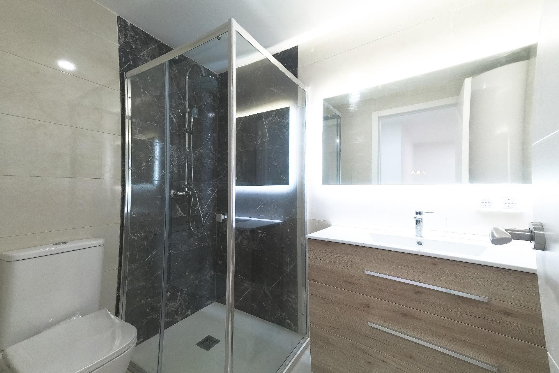 Återförsäljning - Apartment -
Torrevieja - Playa De Los Naufragos