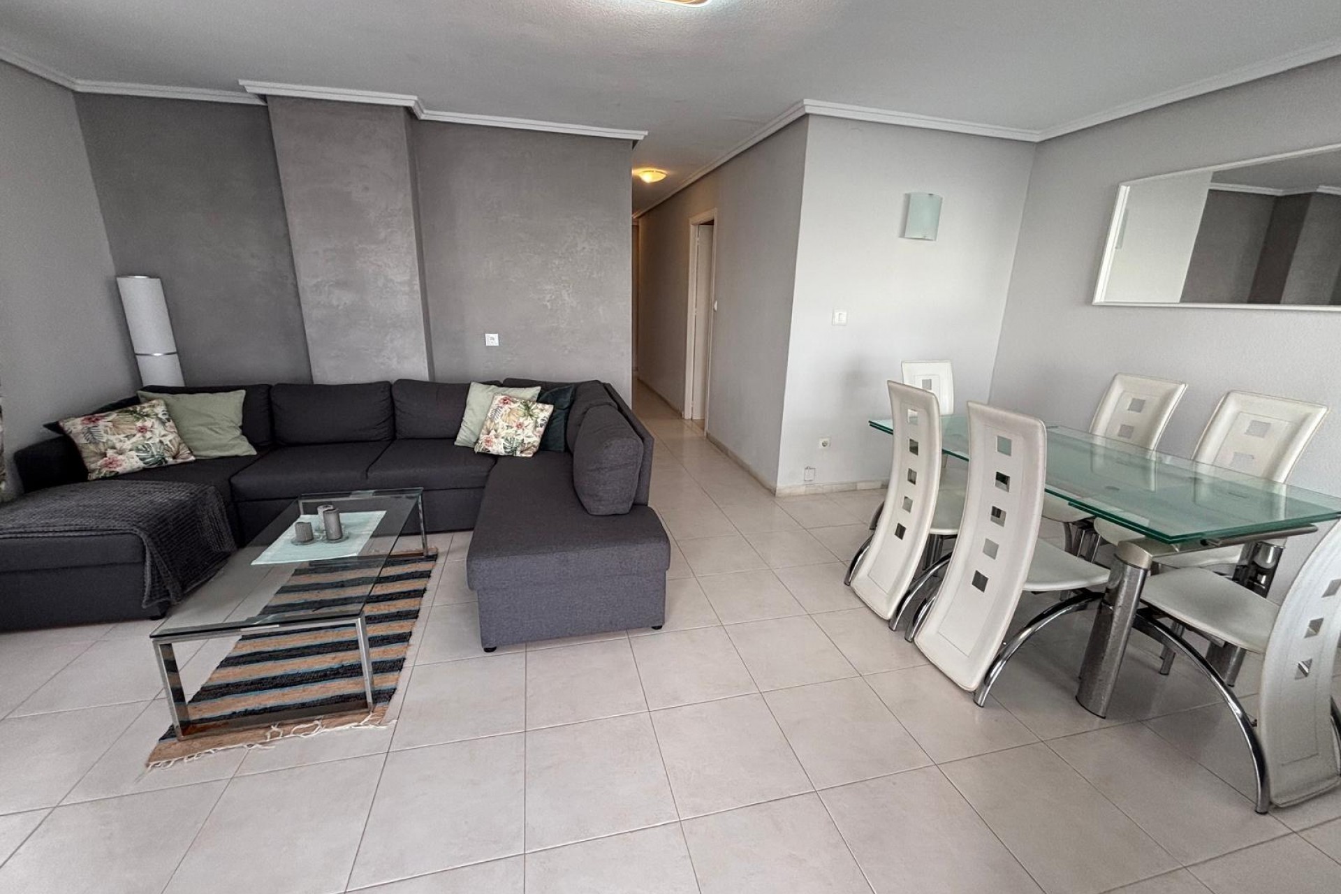 Återförsäljning - Apartment -
Torrevieja - Playa De Los Naufragos