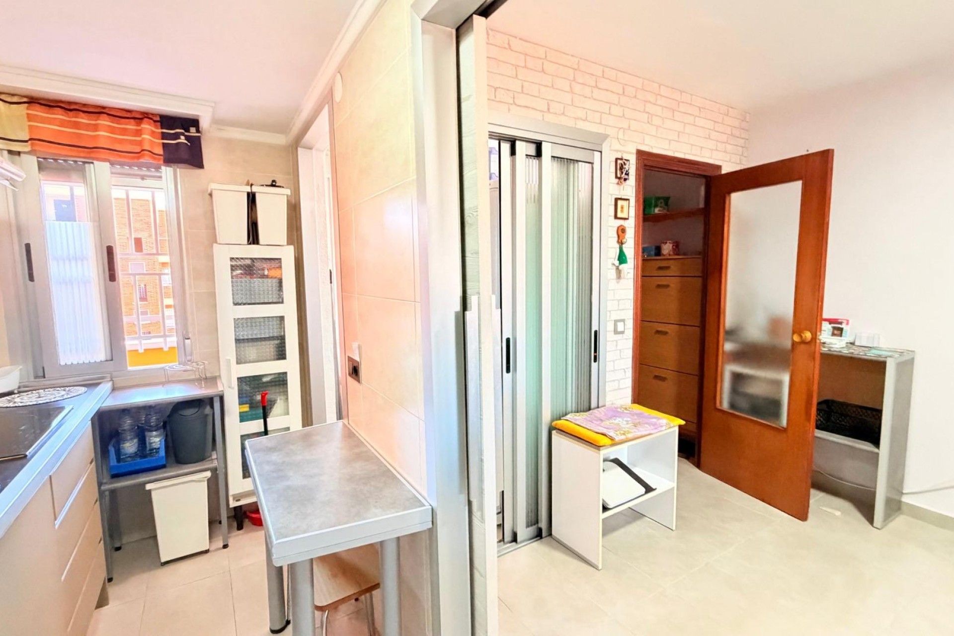 Återförsäljning - Apartment -
Torrevieja - Playa De Los Naufragos