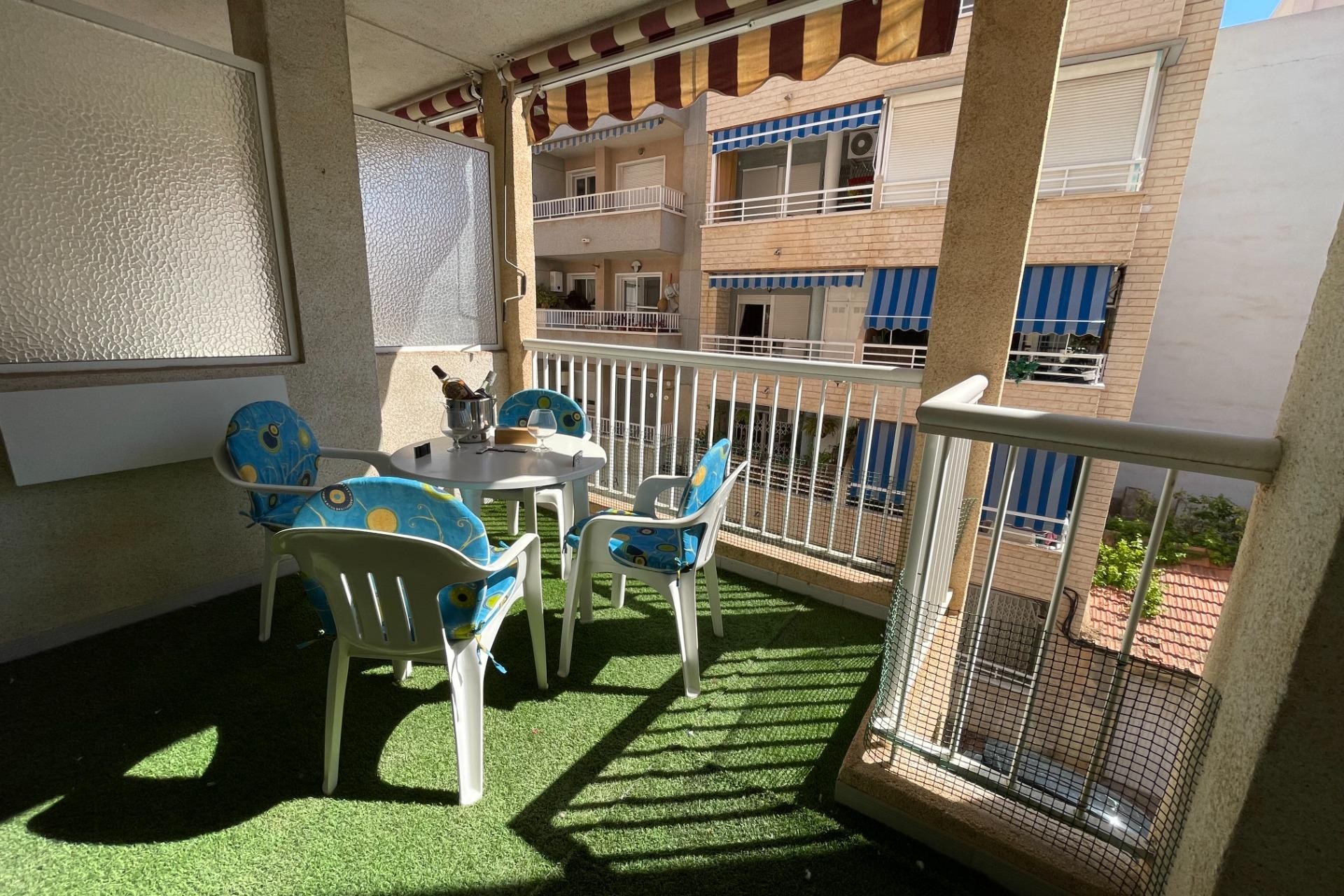 Återförsäljning - Apartment -
Torrevieja - Playa del Cura