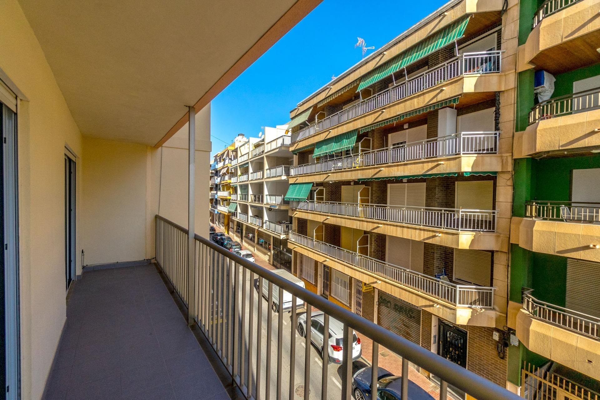 Återförsäljning - Apartment -
Torrevieja - Playa del Cura