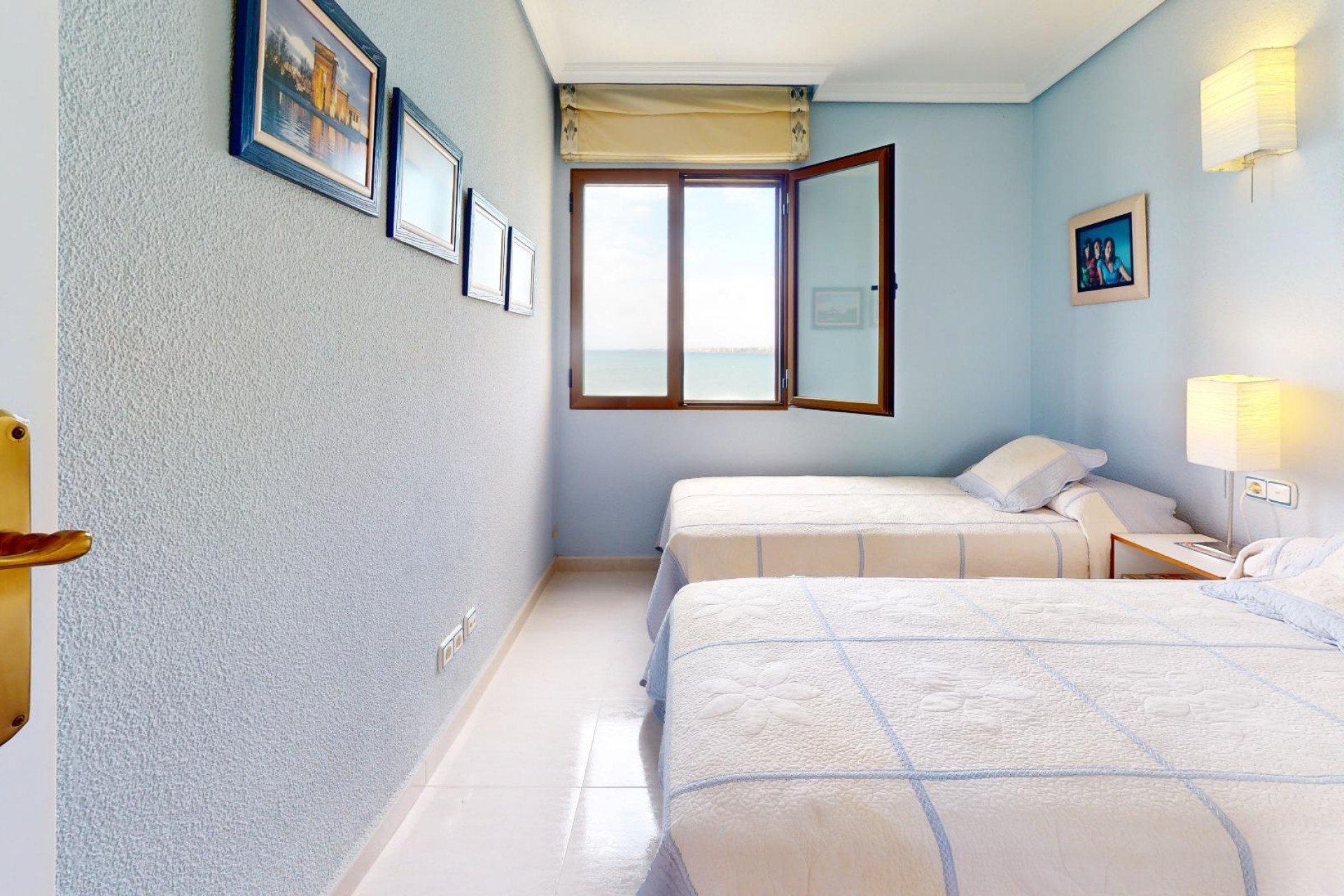 Återförsäljning - Apartment -
Torrevieja - Playa del Cura