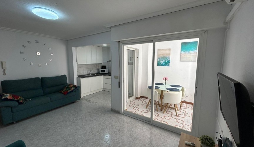 Återförsäljning - Apartment -
Torrevieja - Playa del Cura